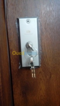البليدة-مفتاح-الجزائر-نجارة-و-أثاث-porte