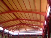 Charpente métallique et panneaux sandw
