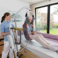 LOCATION LÈVE-PERSONNES INVACARE BIRDIE EVO