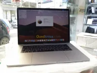 MacBook pro TouchBar 2017 i7 16Go 256