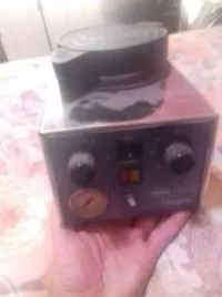 Laboratoire de prothèses dentaires. 