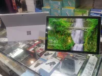 Microsoft surface pro5  i5 7ém 8Go 256