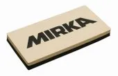 Cale Mirka essuyage eau après ponçage 