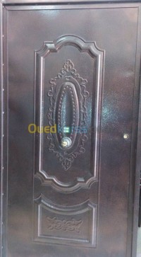 ghardaia-bounoura-algeria-industry-manufacturing-portes-métal
