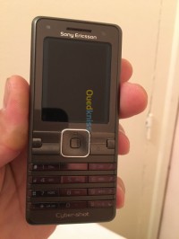 Sony Ericsson K770i thumbnail 2