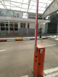 Barrière automatique électrique parking