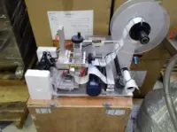 etiqueteuse carré semi auto SY-60