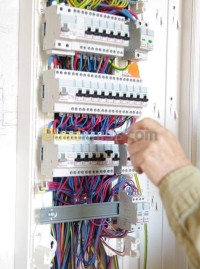 الجزائر-أولاد-فايت-بناء-و-أشغال-Électricien