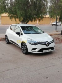 وهران-الجزائر-كراء-السيارات-location-de-voitures