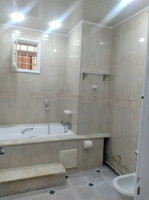 appartement-location-f4-alger-beni-messous-algerie