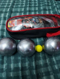 Boules de pétanque obut