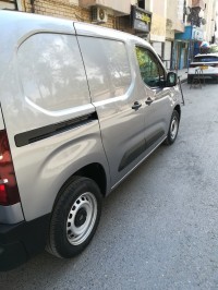 السيارات-النفعية-fiat-doblo-2025-البويرة-الجزائر