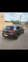 voitures-seat-leon-2019-beats-cherchell-tipaza-algerie