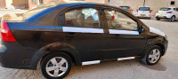 voitures-chevrolet-aveo-4-portes-2007-bouira-algerie