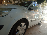 voitures-renault-scenic-2006-tlemcen-algerie