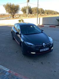 voitures-renault-megane-3-2014-new-play-sidi-bel-abbes-algerie