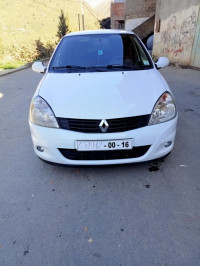 voitures-renault-clio-campus-2012-medea-algerie