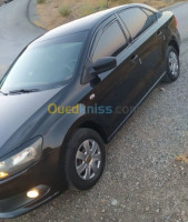 voitures-volkswagen-polo-sedan-2014-ain-taghrout-bordj-bou-arreridj-algerie