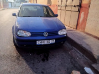 voitures-volkswagen-golf-4-2002-sidi-bel-abbes-algerie