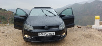 voitures-volkswagen-polo-2015-lacarat-jijel-algerie