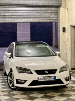 moyenne-berline-seat-leon-2017-fr15-telerghma-mila-algerie