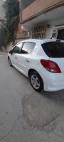 voitures-peugeot-207-2011-sportium-constantine-algerie