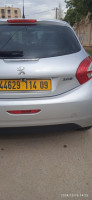 voitures-peugeot-208-2014-allure-ouled-yaich-blida-algerie