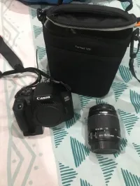 Canon EOS 2000D complet 