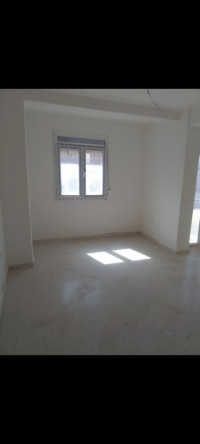 appartement-location-f4-bouira-lakhdaria-algerie