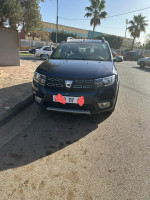 voitures-dacia-sandero-2017-stepway-ain-temouchent-algerie