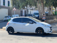 voitures-peugeot-208-2014-el-mouradia-alger-algerie