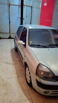 voitures-renault-clio-2-2002-souahlia-tlemcen-algerie