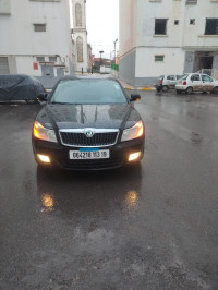 voitures-skoda-octavia-2013-tizi-nbechar-setif-algerie