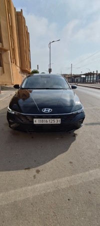 voitures-hyundai-elantra-2025-nouvelle-mostaganem-algerie