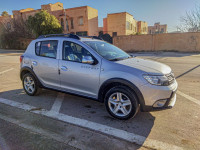 voitures-dacia-sandero-2018-stepway-el-bayadh-algerie