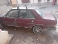 voitures-peugeot-305-1984-boudjellil-bejaia-algerie