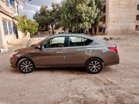 voitures-nissan-sunny-2024-ouenza-tebessa-algerie