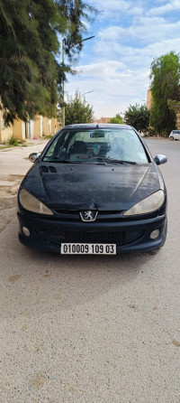 voitures-peugeot-206-sedan-2009-aflou-laghouat-algerie