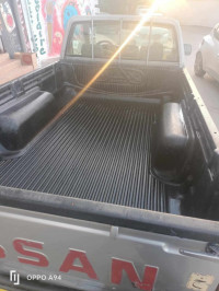 voitures-nissan-pickup-2009-douera-alger-algerie