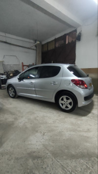 voitures-peugeot-207-2012-sportium-setif-algerie