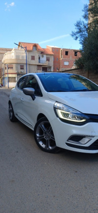 voitures-renault-clio-4-2019-gt-line-bouira-algerie