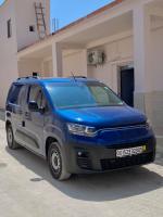 automobiles-fiat-professional-doblo-2023-italy-batna-algerie