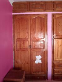 خزائن-و-أدراج-portes-placard-bois-rouge-سطاوالي-الجزائر