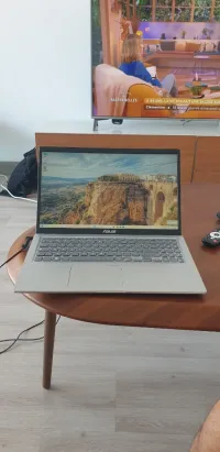 ASUS VIVOBOOK X515E I3 11th 8GB 256GB SSD