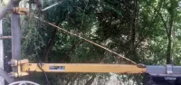 Monte charge daewoo avec panier plus bras