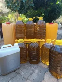 زيت زيتون ذو جودة ممتازة بالجملة