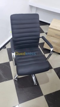 مكاتب-و-أدراج-promo-bureau-2-chaise-visiteur-caisson-operateur-fauteuil-armoire-أولاد-فايت-الجزائر