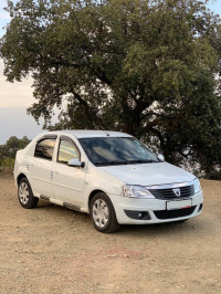 voitures-dacia-logan-2013-jijel-algerie