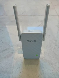 Répéteur wifi Tenda 