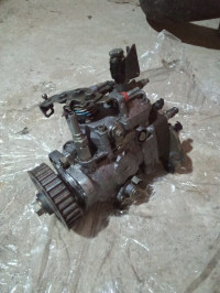 pieces-vehicules-pompe-injection-t4-transporter-24l-bordj-el-bahri-alger-algerie